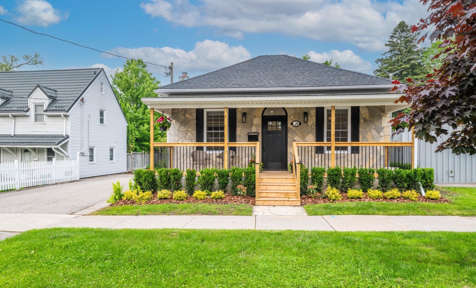 29 Wells St Aurora - Front view of bungalow